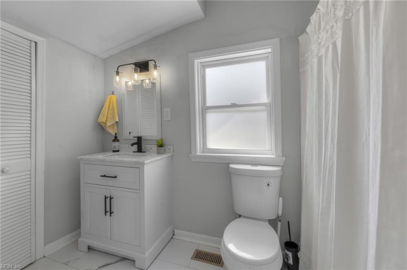 Photo 21 of 44 residential for sale in Norfolk virginia Photo 21 of 44 residential for sale in Norfolk virginia