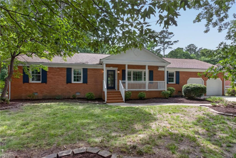 Photo 2 of 41 residential for sale in York County virginia