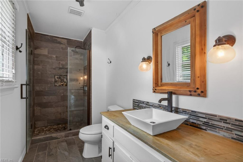 Photo 33 of 41 residential for sale in York County virginia