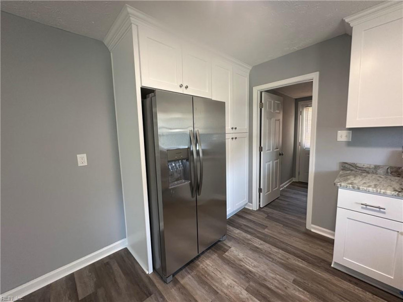 Photo 5 of 28 residential for sale in Hampton virginia