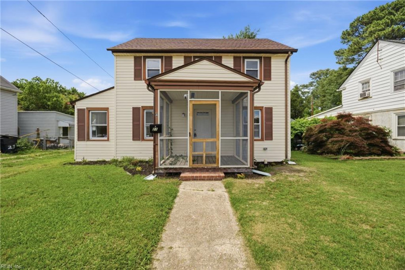 Photo 1 of 30 residential for sale in Portsmouth virginia