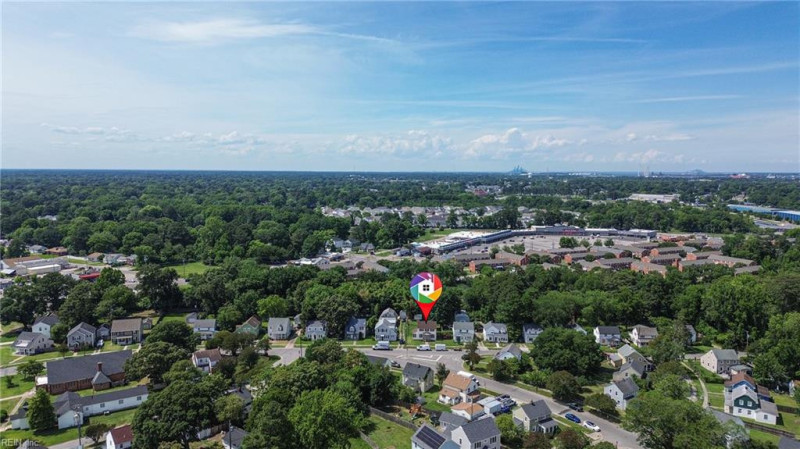 Photo 27 of 30 residential for sale in Portsmouth virginia