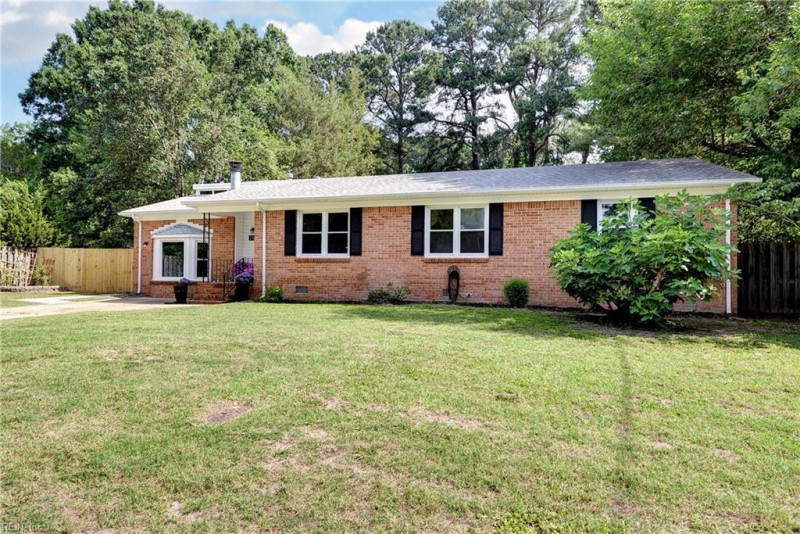 Photo 31 of 48 residential for sale in Chesapeake virginia Photo 31 of 48 residential for sale in Chesapeake virginia