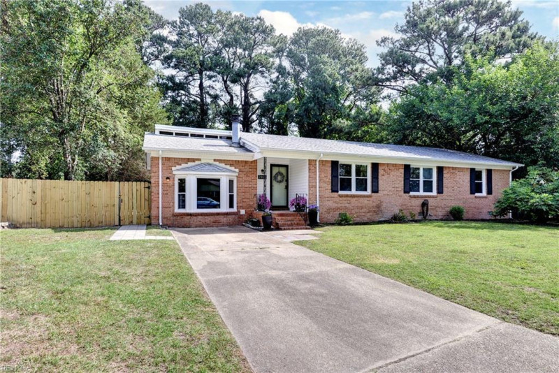 Photo 7 of 48 residential for sale in Chesapeake virginia Photo 7 of 48 residential for sale in Chesapeake virginia