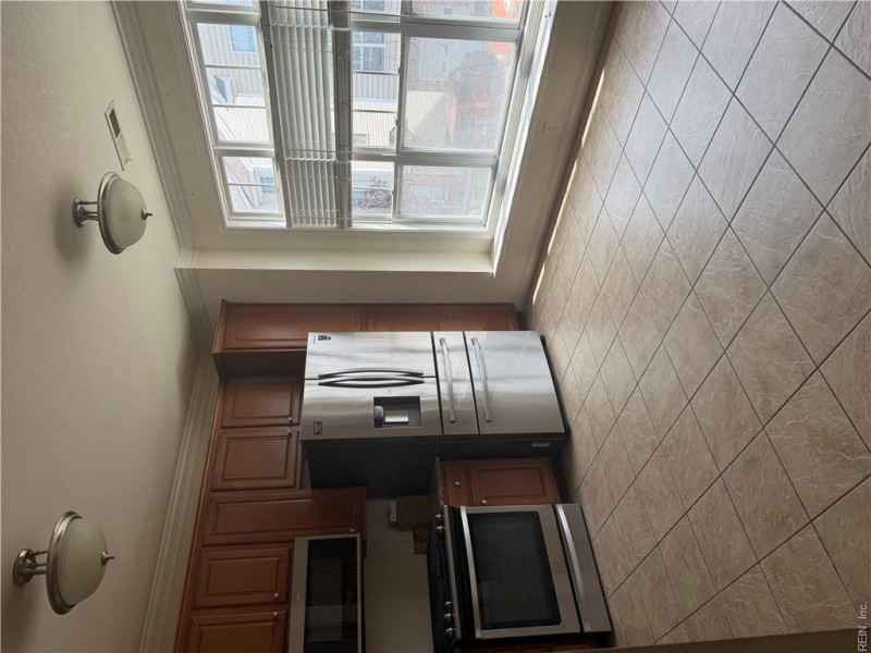 Photo 7 of 19 residential for sale in Virginia Beach virginia