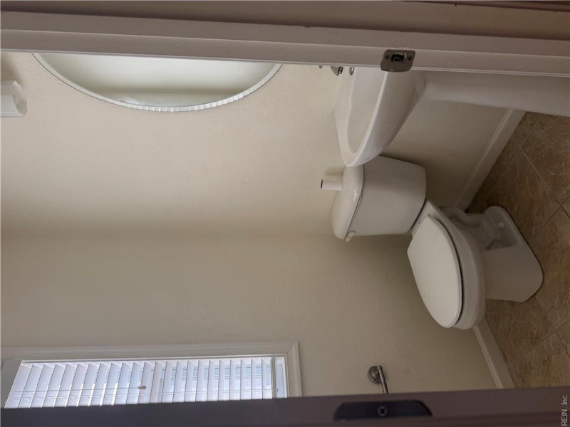 Photo 8 of 19 residential for sale in Virginia Beach virginia