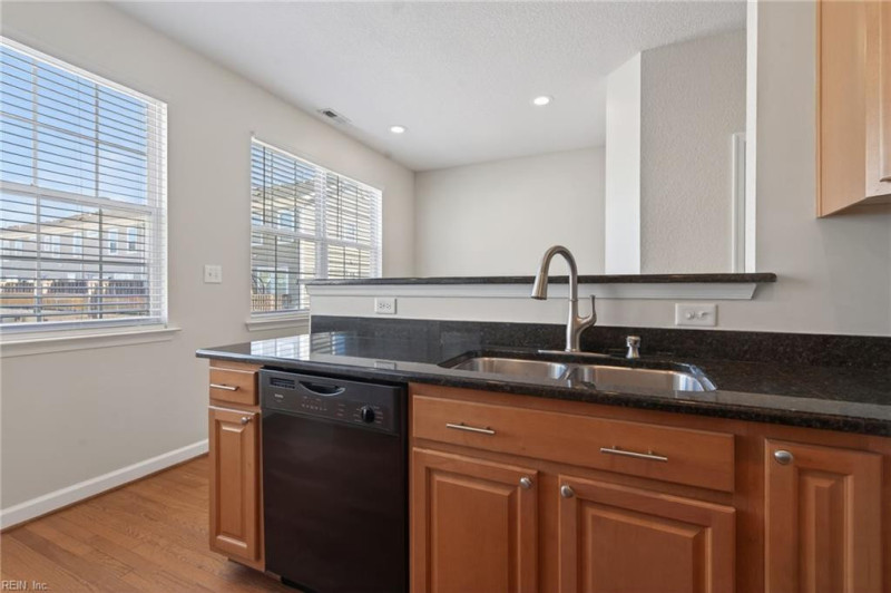 Photo 21 of 34 residential for sale in Virginia Beach virginia