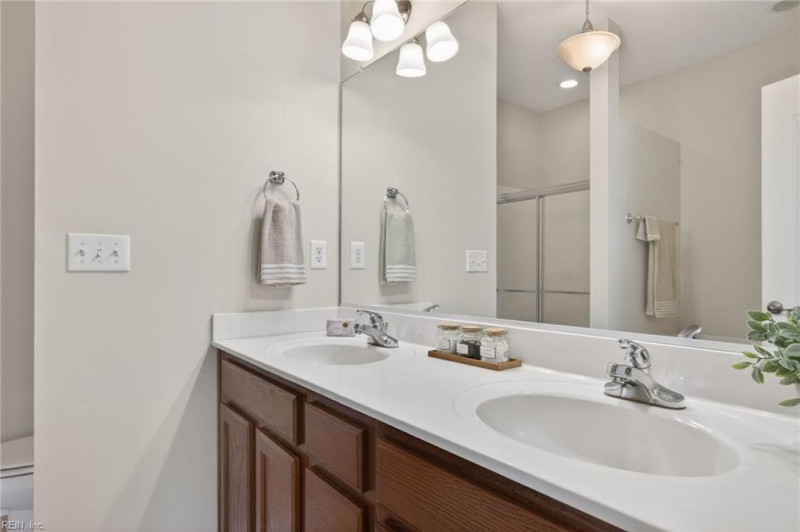 Photo 31 of 34 residential for sale in Virginia Beach virginia