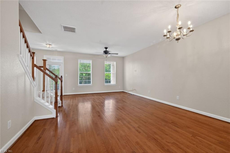 Photo 8 of 34 residential for sale in Virginia Beach virginia