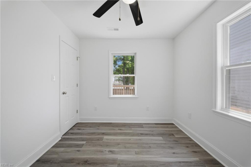 Photo 11 of 18 residential for sale in Norfolk virginia Photo 11 of 18 residential for sale in Norfolk virginia