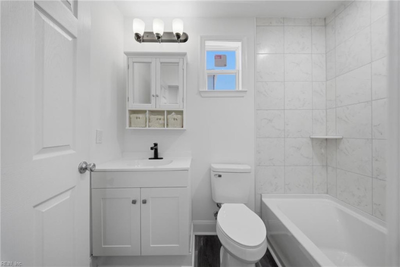 Photo 13 of 18 residential for sale in Norfolk virginia Photo 13 of 18 residential for sale in Norfolk virginia