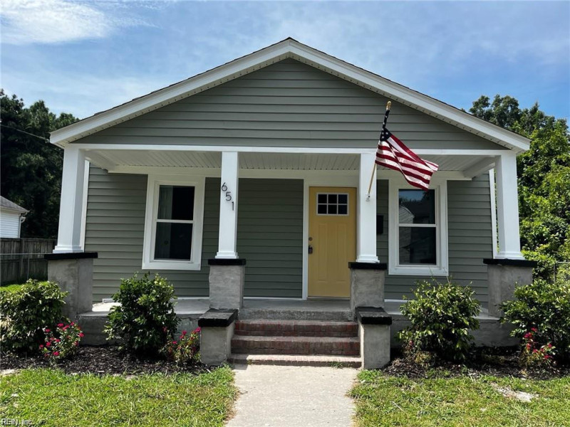 Photo 1 of 12 residential for sale in Hampton virginia