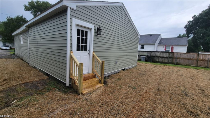 Photo 12 of 12 residential for sale in Hampton virginia