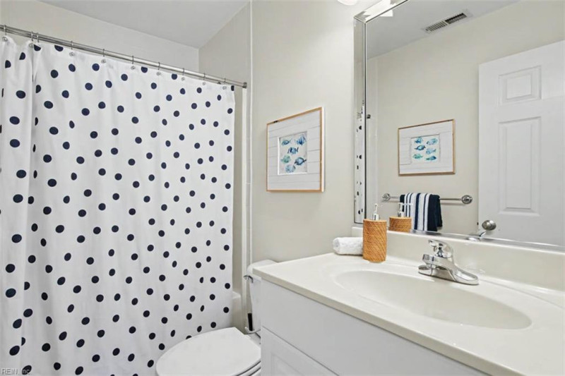 Photo 20 of 25 residential for sale in Norfolk virginia Photo 20 of 25 residential for sale in Norfolk virginia