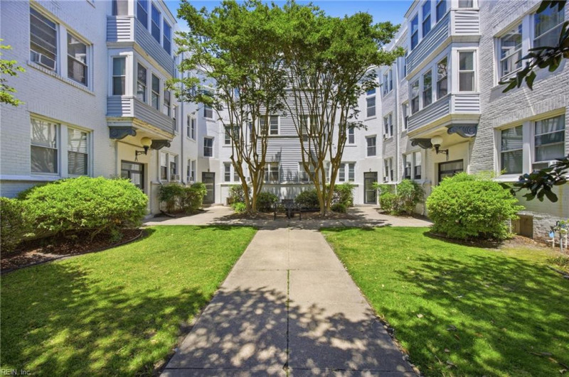 Photo 23 of 25 residential for sale in Norfolk virginia Photo 23 of 25 residential for sale in Norfolk virginia