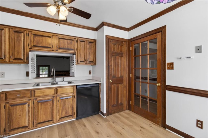 Photo 15 of 27 rental for rent in Hampton virginia