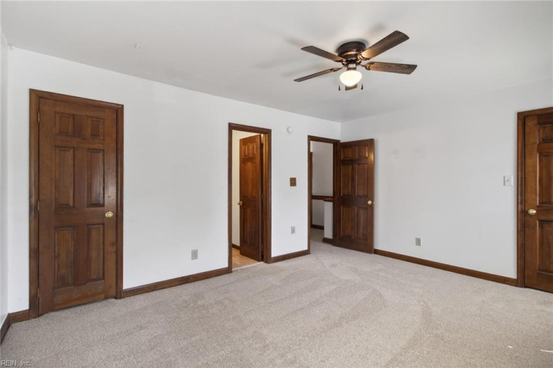 Photo 20 of 27 rental for rent in Hampton virginia