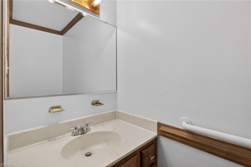Photo 23 of 27 rental for rent in Hampton virginia