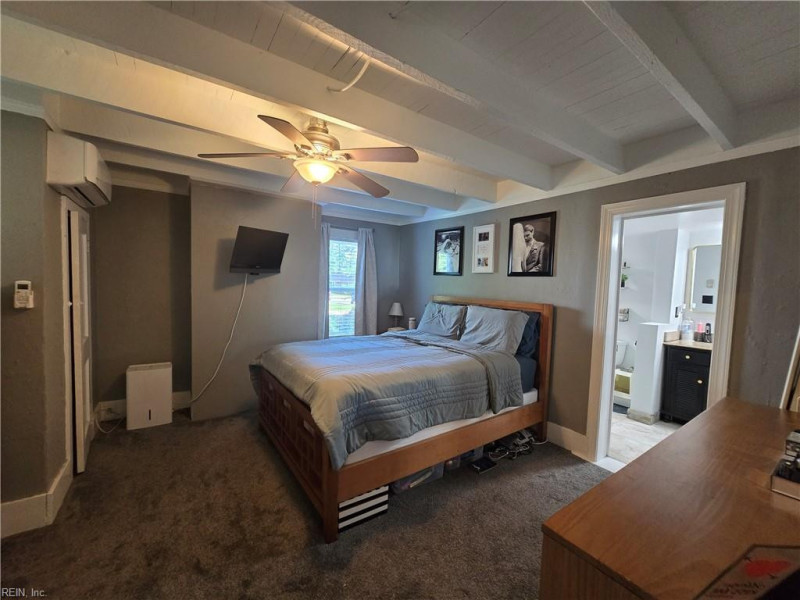 Photo 20 of 50 residential for sale in Suffolk virginia