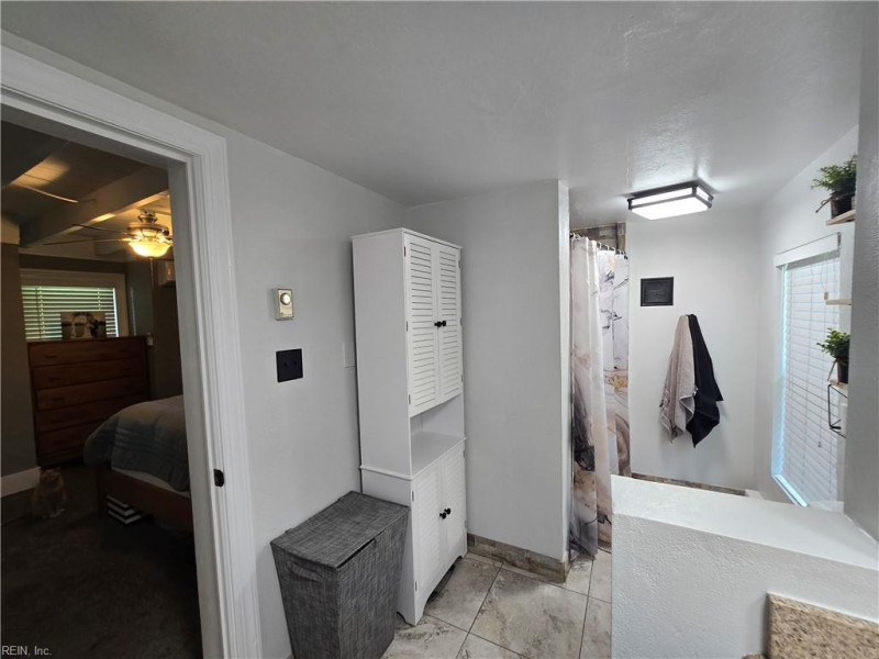 Photo 23 of 50 residential for sale in Suffolk virginia