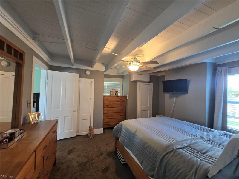 Photo 25 of 50 residential for sale in Suffolk virginia