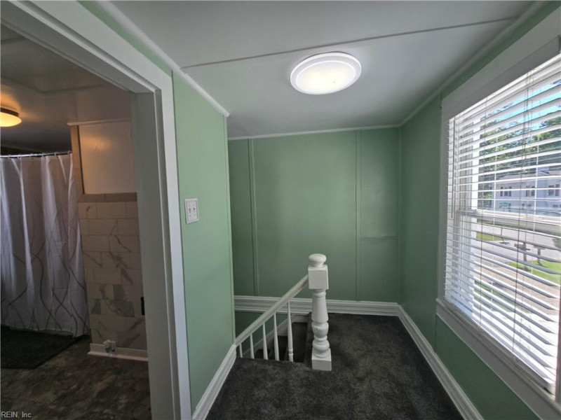 Photo 34 of 50 residential for sale in Suffolk virginia