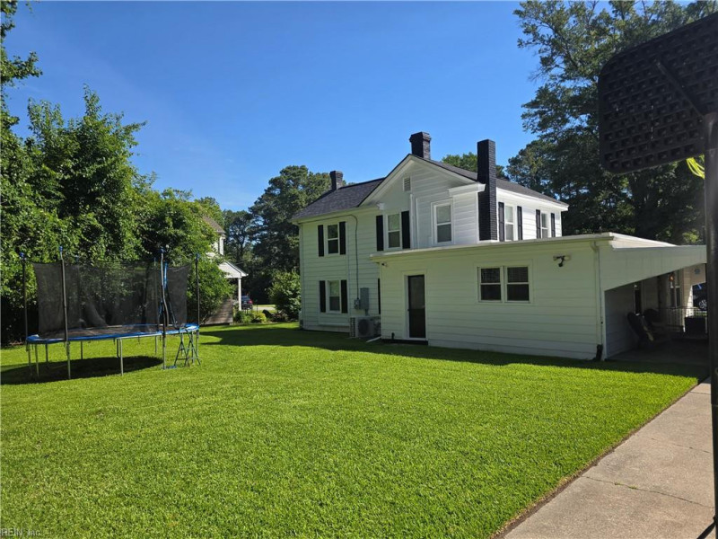 Photo 37 of 50 residential for sale in Suffolk virginia