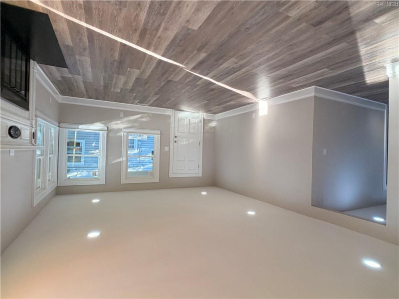Photo 3 of 40 residential for sale in Portsmouth virginia