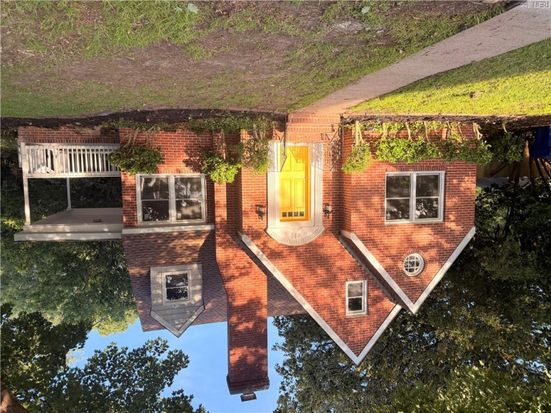 Photo 35 of 40 residential for sale in Portsmouth virginia