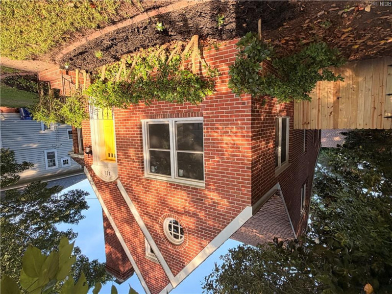 Photo 36 of 40 residential for sale in Portsmouth virginia
