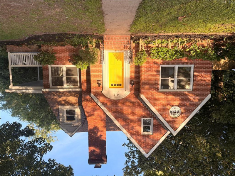 Photo 37 of 40 residential for sale in Portsmouth virginia