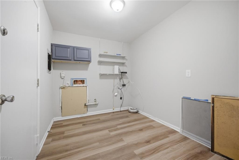 Photo 12 of 30 residential for sale in Virginia Beach virginia