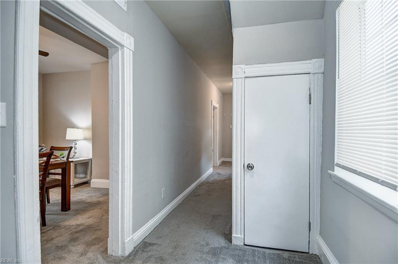 Photo 10 of 40 residential for sale in Hampton virginia