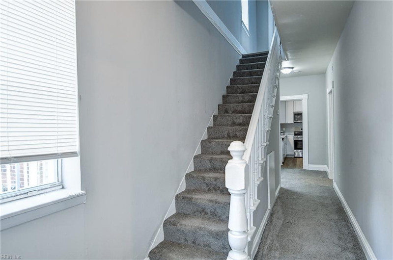 Photo 20 of 40 residential for sale in Hampton virginia