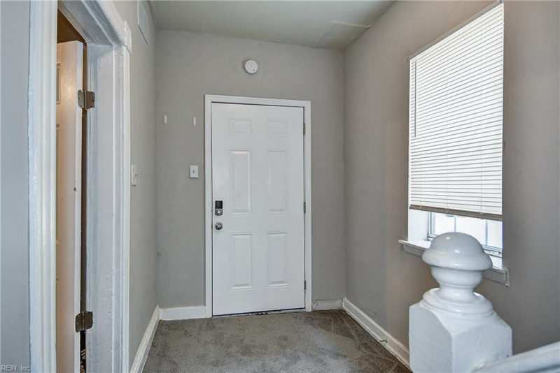 Photo 22 of 40 residential for sale in Hampton virginia