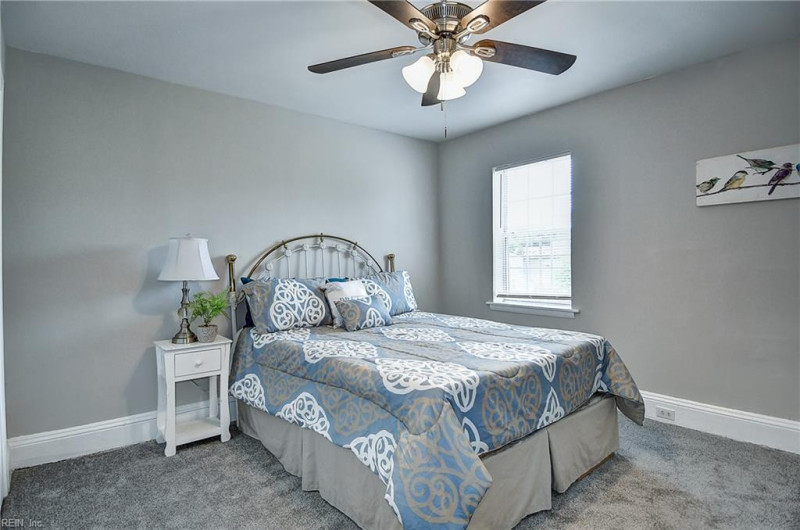 Photo 23 of 40 residential for sale in Hampton virginia