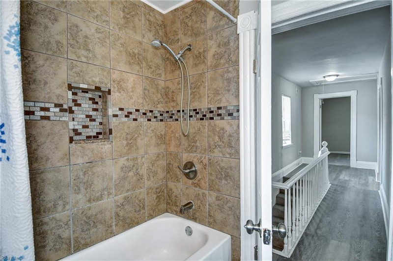 Photo 28 of 40 residential for sale in Hampton virginia
