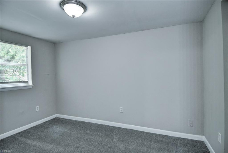 Photo 30 of 40 residential for sale in Hampton virginia