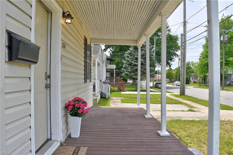 Photo 35 of 40 residential for sale in Hampton virginia