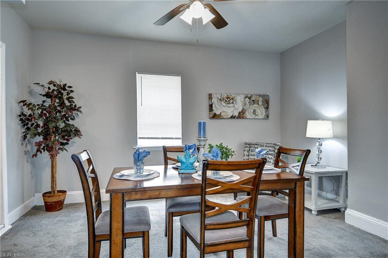 Photo 7 of 40 residential for sale in Hampton virginia