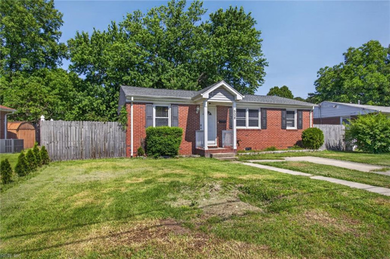 Photo 18 of 25 residential for sale in Chesapeake virginia Photo 18 of 25 residential for sale in Chesapeake virginia