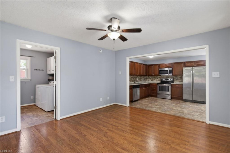 Photo 5 of 25 residential for sale in Chesapeake virginia Photo 5 of 25 residential for sale in Chesapeake virginia