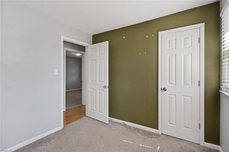 Photo 9 of 25 residential for sale in Chesapeake virginia Photo 9 of 25 residential for sale in Chesapeake virginia