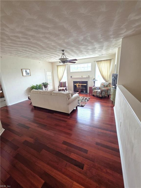 Photo 3 of 29 residential for sale in Virginia Beach virginia Photo 3 of 29 residential for sale in Virginia Beach virginia