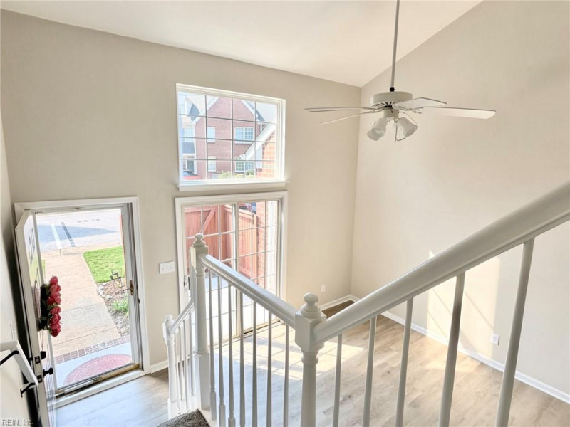 Photo 18 of 36 residential for sale in Chesapeake virginia