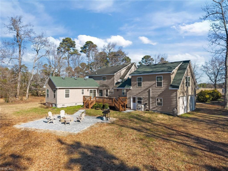 Photo 19 of 50 residential for sale in Currituck County virginia Photo 19 of 50 residential for sale in Currituck County virginia