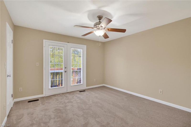 Photo 21 of 29 residential for sale in Chesapeake virginia