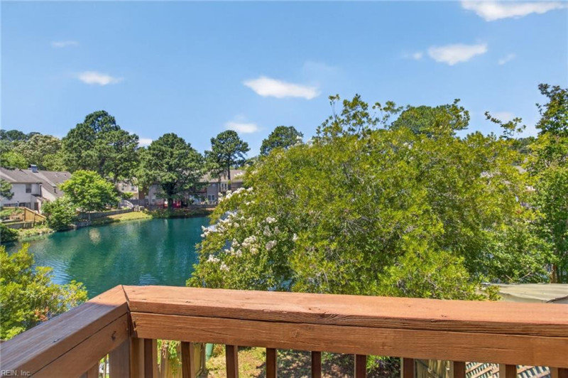 Photo 25 of 29 residential for sale in Chesapeake virginia