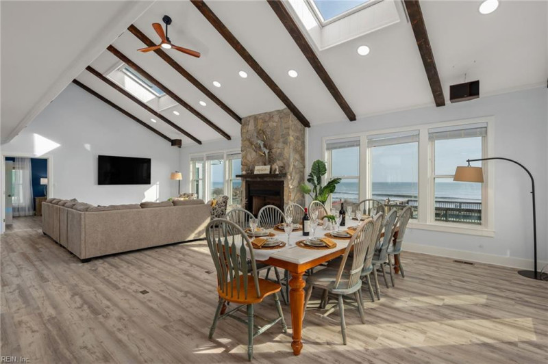 Photo 10 of 50 residential for sale in Currituck County virginia