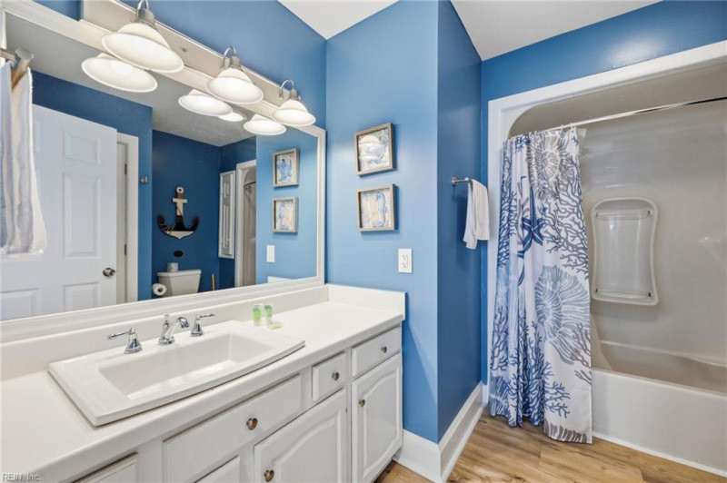 Photo 28 of 50 residential for sale in Currituck County virginia